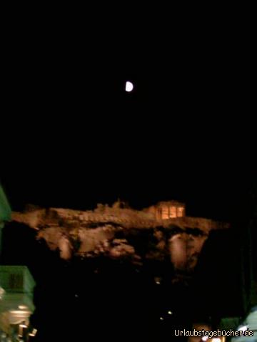 Mond: der Mond über der Akropolis
