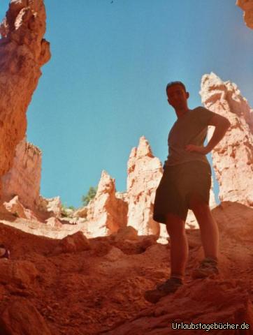 im Schatten: noch tiefer im Bryce Canyon