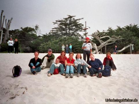 Gruppenfoto: ein Gruppenfoto am Strand von Carmel