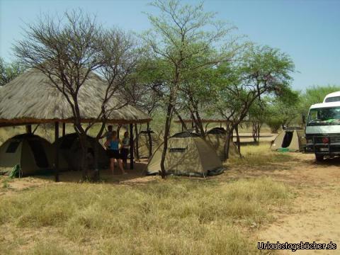 Zeltplatz: unser Zeltplatz im Ghanzi Trail Blazers in Botswana