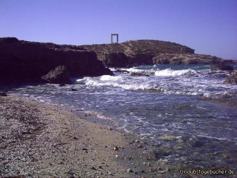 Portara am Tag: die Portara von Naxos am Tag
