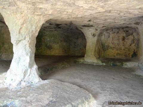 Blick in die Höhle bei Cala Morell: Blick in die Höhle bei Cala Morell