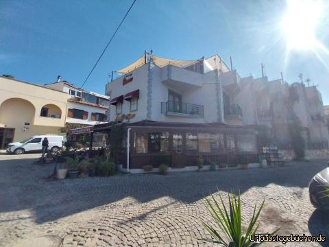 Rebetika Butik Hotel: unsere Nacht in Selçuk
haben wir im Rebetika Butik Hotel verbracht 