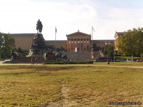 Eakins Oval: das Washington Monument in der Mitte des Eakins Oval
und vor dem dahinter gelegenen Philadelphia Museum of Art