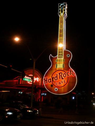 Hard Rock Hotel & Casino: diesmal nicht direkt am Las Vegas Strip,
aber gar nicht weit davon entfernt,
entdecken wir noch das Hard Rock Hotel & Casino,
zu dem auch ein weiteres Hard Rock Café gehört