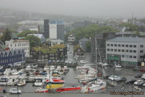 Färöer 3.Tag 8: Letzter Blick auf Torshavn und unser Hotel Hafnia