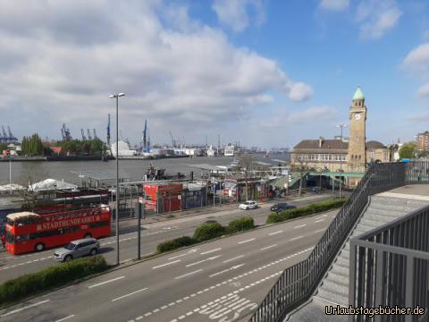 Hamburg1: 1. Blick auf Hamburg