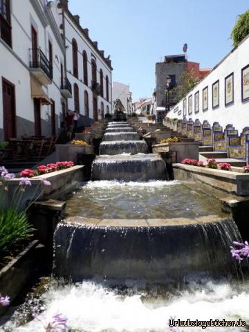 : Firgas mit der Paseo de Gran Canaria (21 Inselbezirke)