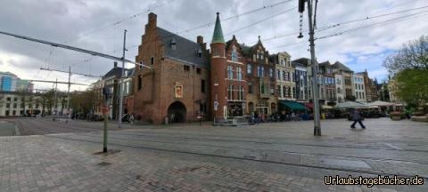 Rijksmuseum de Gevangenpoort mit altem Kerkertor : Rijksmuseum de Gevangenpoort mit altem Kerkertor 