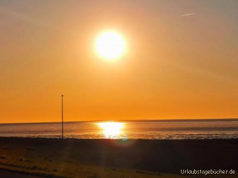 Sonnenuntergang light : Blick zurück über das Wattenmeer... Sonnenuntergang light... 