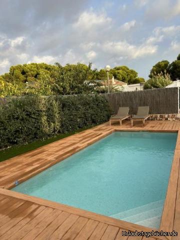 Villa 2: …mit eigenem Pool…