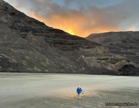 Beach 2: …ein Bild wie ein Gemälde mit dem kleinen Seán…