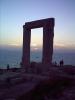 Portara Richtung Sonnenuntergang: die Portara von Naxos Richtung Sonnenuntergang