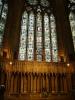 York Minster Fenster: ich sitze im Kapitelhaus des York Minster
unter einem der weltberühmten Fenster
(bis 17 m hoch und damit die größten Kirchenfenster Englands)