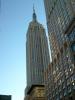 Empire State Building: das 1931 fertiggestellte Empire State Building
war mit einer Höhe von 443 m
bis 1972 das höchste Gebäude der Welt