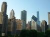 Chicagos Skyline: die Skyline Chicagos am Millennium Park vom Nichols Bridgeway aus gesehen