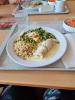 Mittagessen : Seelachsroulade mit Lachsparmesan Füllung,  Ebly, Erbsen, Möhren 